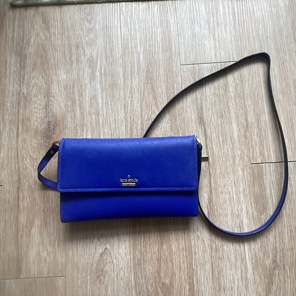 kate spade cobalt blue crossbody wallet